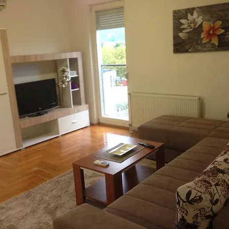 Apartment Apartman Sofi